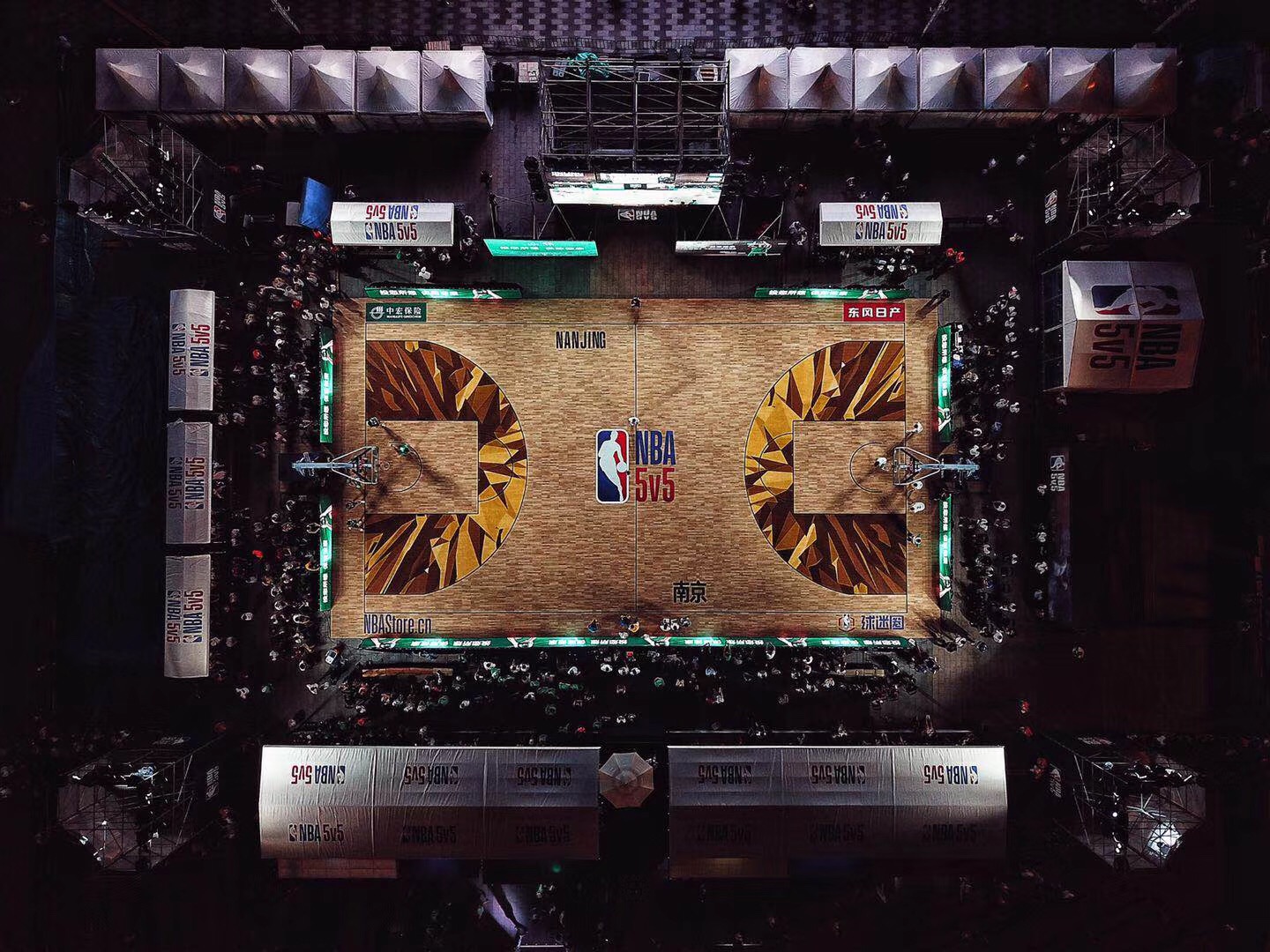 议论的焦点 议论的焦点