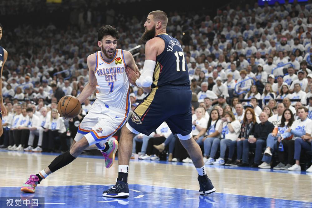 更是成为焦 更是成为焦